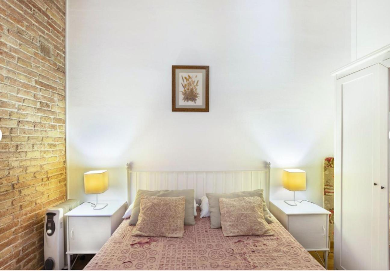 Great Apartment In Sagrada Familia With Balcony Barcelona Buitenkant foto