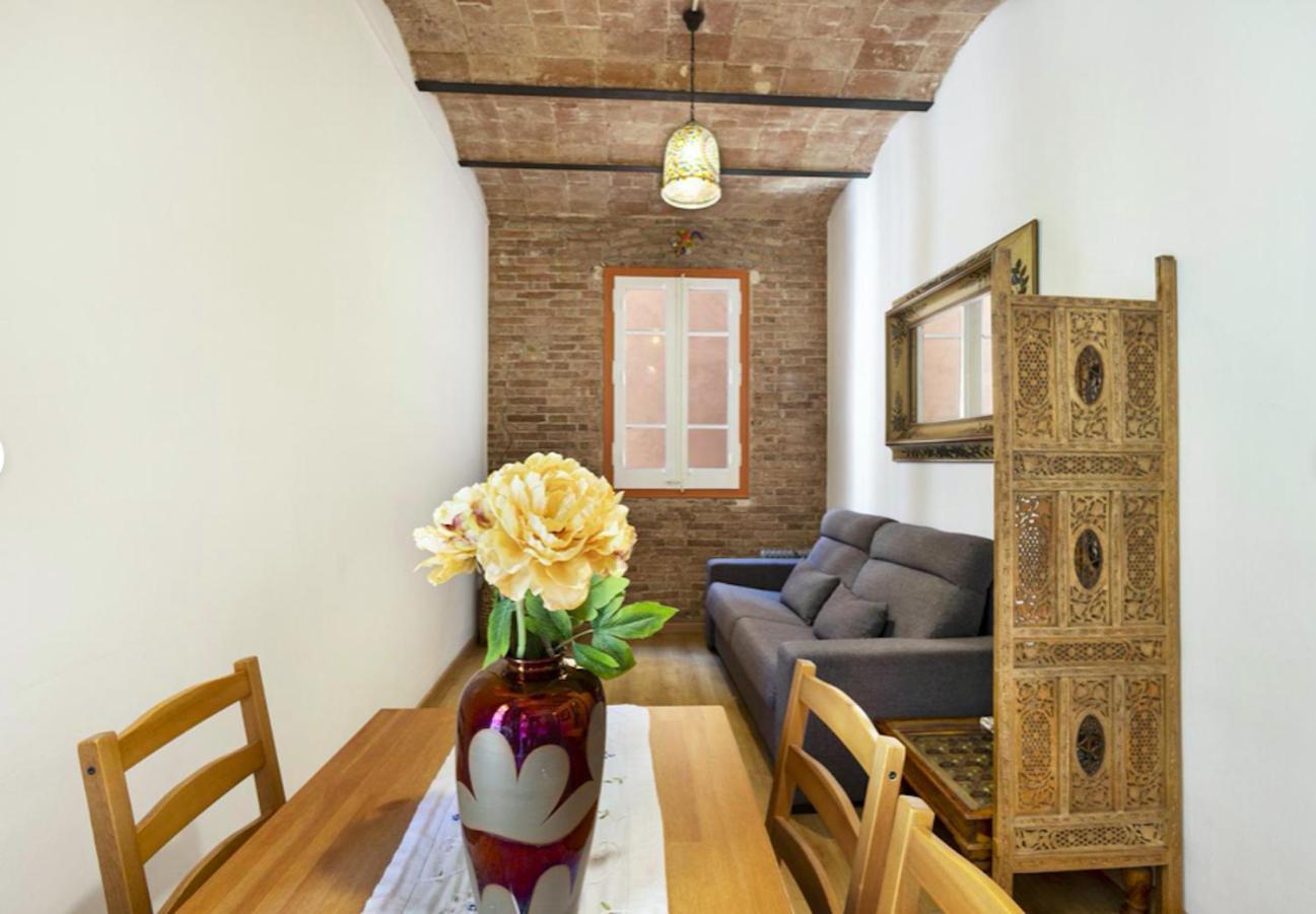 Great Apartment In Sagrada Familia With Balcony Barcelona Buitenkant foto